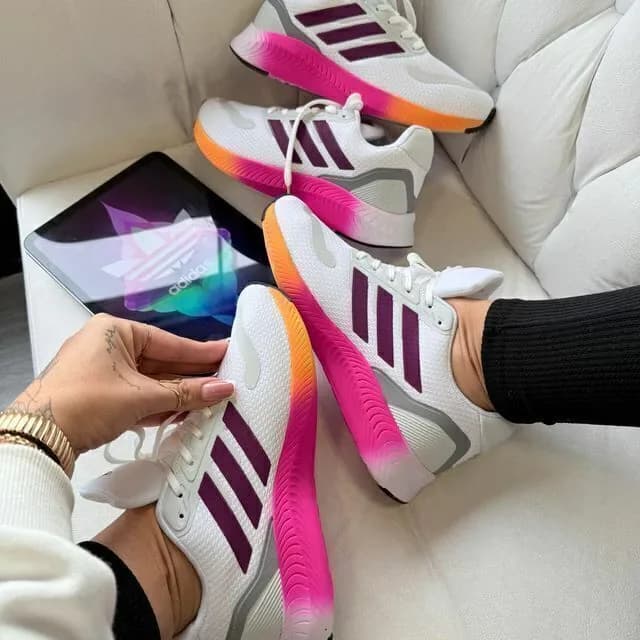 adidas Galcon Run 5, ângulo 1 de 3