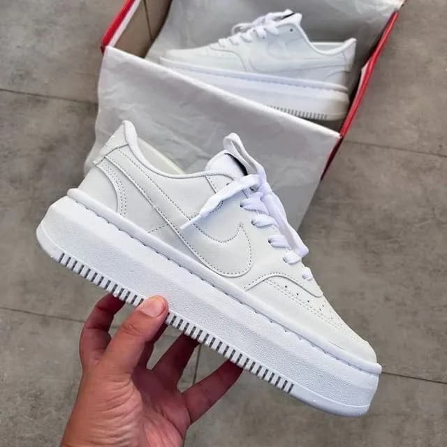 Nike Court Vision branco, ângulo 1 de 3