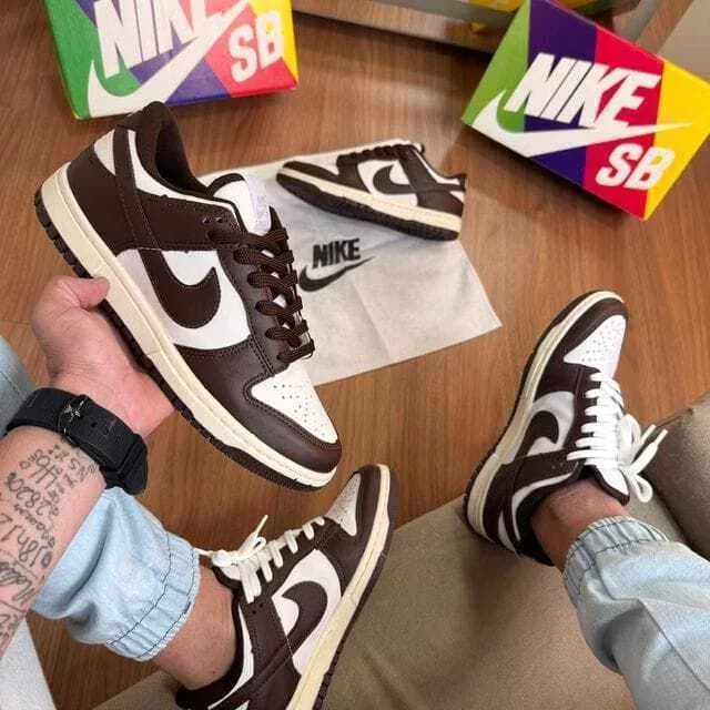 Nike Dunk cacau, ângulo 1 de 3