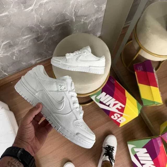 Nike Dunk Twist branco, ângulo 1 de 3
