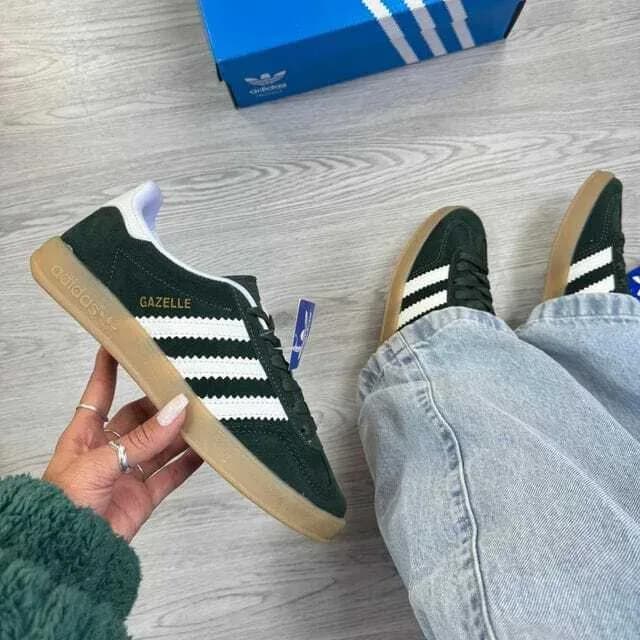 adidas Gazelle verde com detalhes brancos
